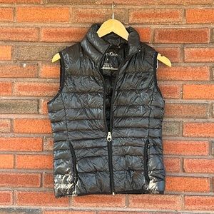 Calvin Klein extra small packable lightweight premium down black puffer vest
